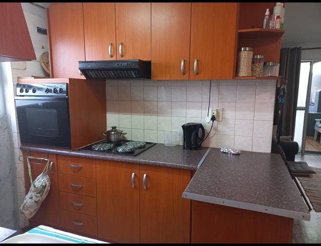4 BEDROOM HOUSE FOR SALE IN WESTRIDGE